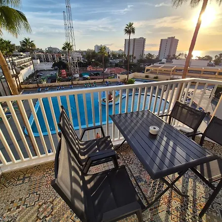 Palm Breeze - Americas Apartment *